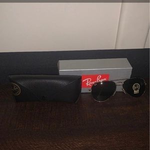 Women Aviator Ray-Bans